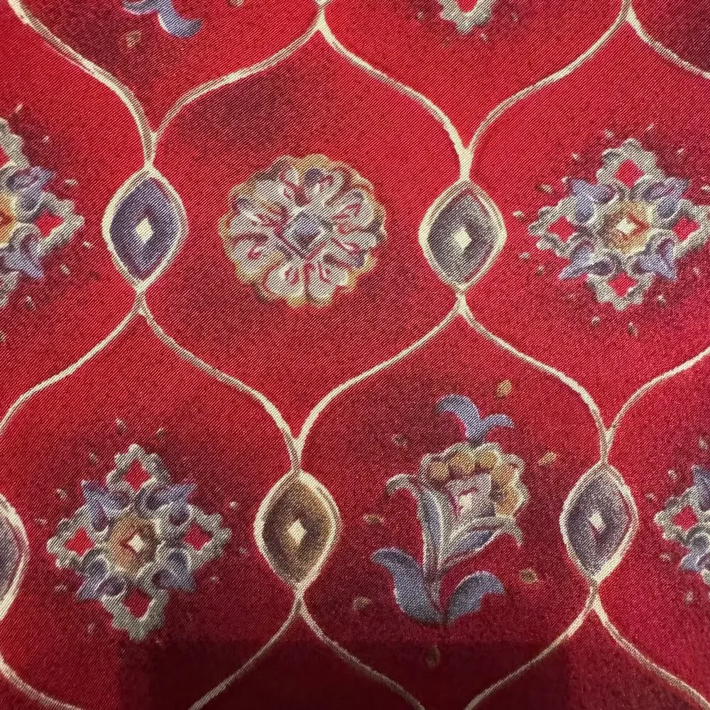 Bill Blass Necktie Red Silk Floral Geometric Medallion Foulard Mens Tie 60